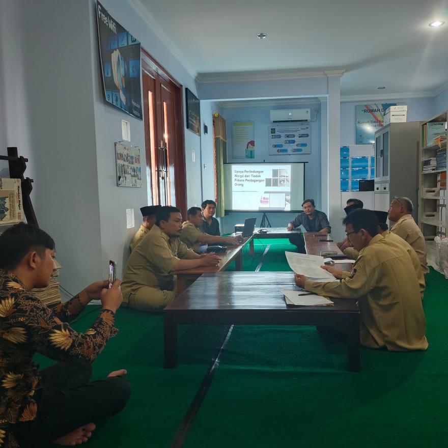 Mitra Wacana Bekerjasama dengan Pemkal Hargorejo Adakan Verifikasi Data Buruh Migran